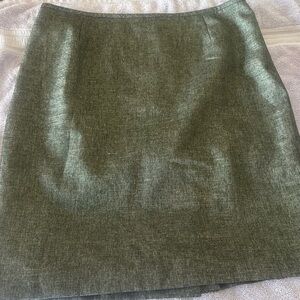 Le Suit Casual Skirt! Great with boots and leggings!